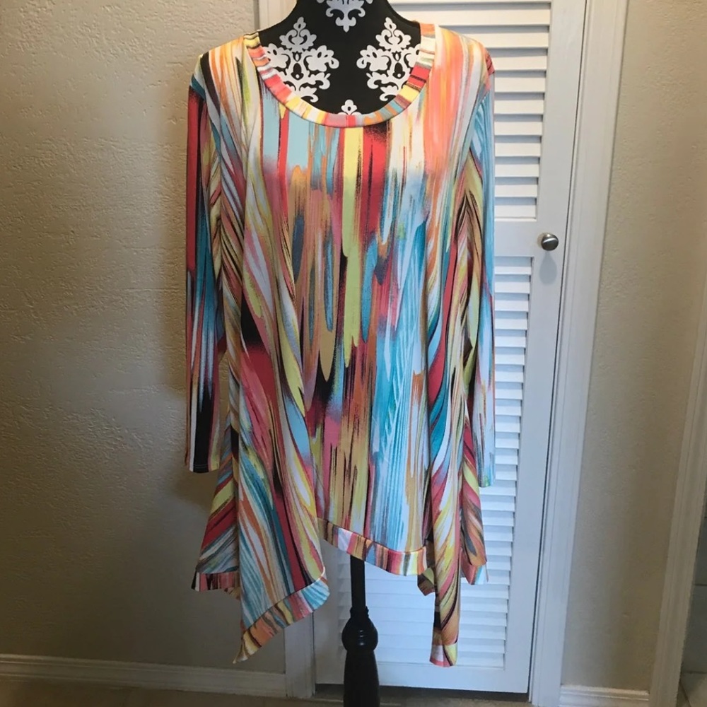 Colorful Slight Shark Hem Sides Top Sunny Leigh